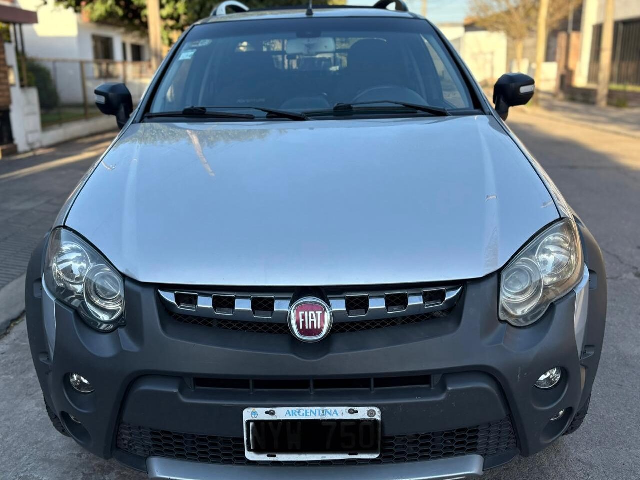 Fiat Strada Adventure 1.6 mod 2014, gnc-image
