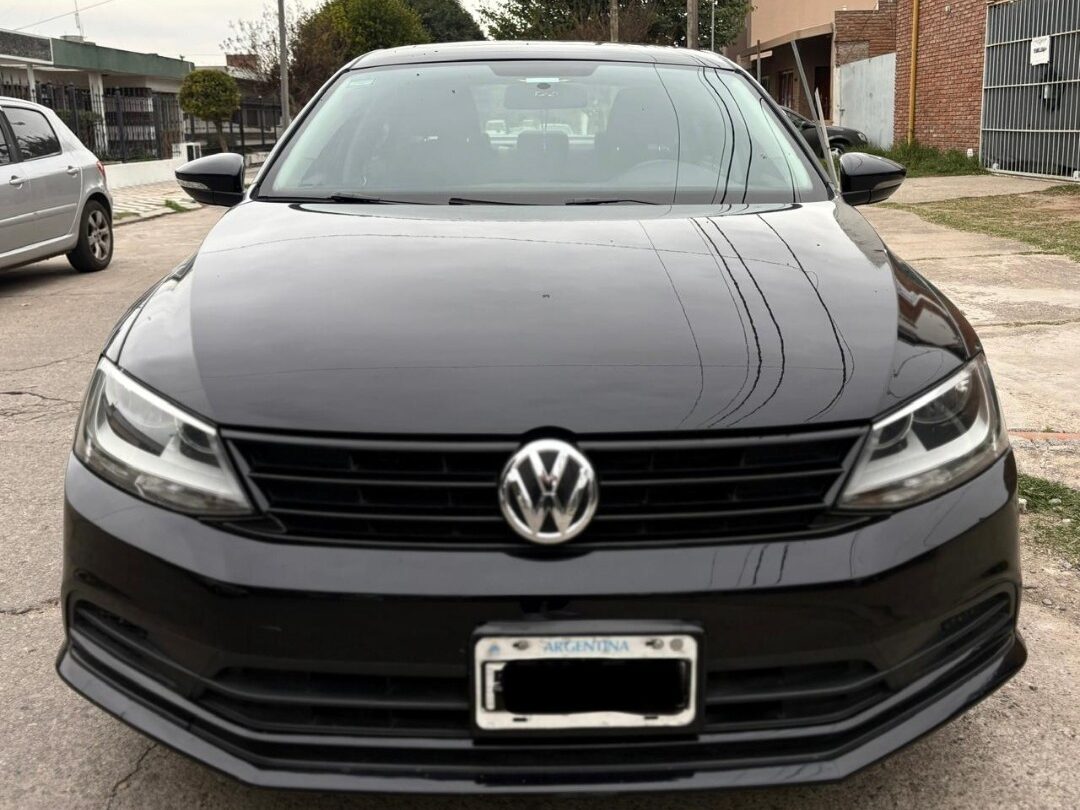 Volkswagen Vento Advance 2.0 mod.2016-image